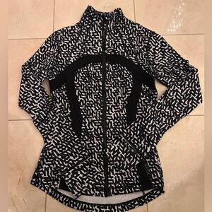 Size 6 Define Jacket